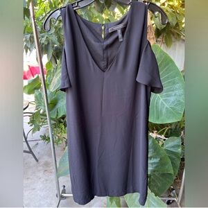 Bcbgmaxazria black blouse cold shoulder